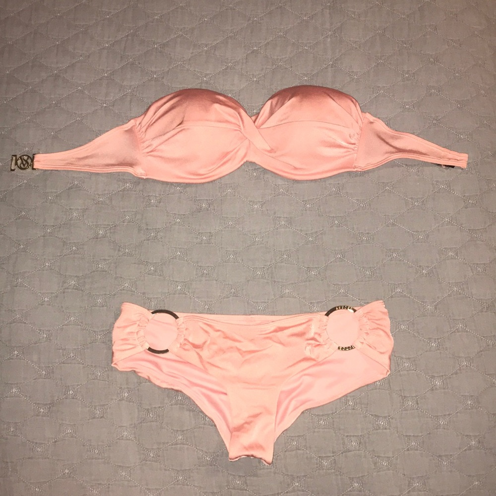 Victoria’s Secret 2 piece swimsuit